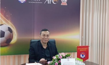 Head to Head Usang, Ini Jawaban Ketua Komite Kompetisi AFC