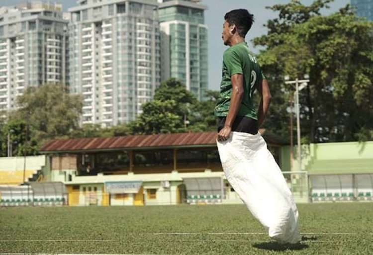 Rayakan Dirgahayu Indonesia ke-77, PSMS Medan Gelar Pengibaran Bendera dan Perlombaan