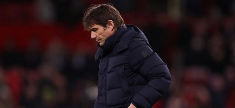 Ke Juventus? Antonio Conte Tak Berniat Tinggalkan Tottenham