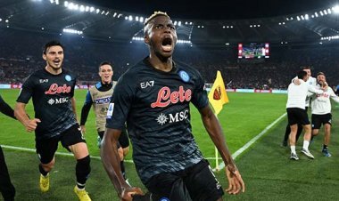 Sikat AS Roma 1-0, Napoli Kukuh di Puncak Klasemen