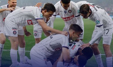 Hajar Nantes 5-1, Toulouse Catat Sejarah Rebut Juara Piala Prancis