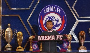 Arema FC Kembali Umumkan Rekrutan Terbaru Dua Pemain Muda dari Liga 2