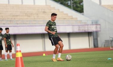 Christian Rontini Terus Beradaptasi Di Persita