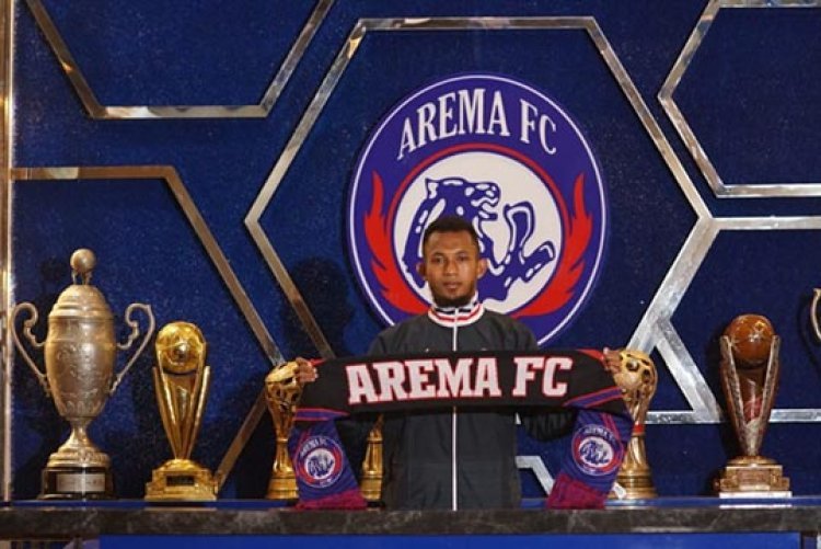 Arema FC Kembali Umumkan Rekrutan Terbaru Dua Pemain Muda dari Liga 2