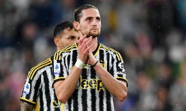 Adrien Rabiot Bikin Manchester United Gigit Jari