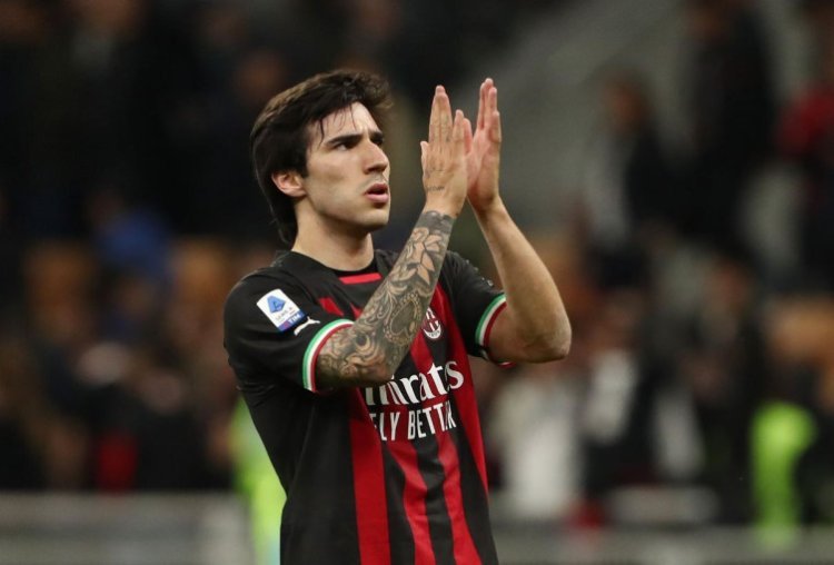 Revolusi Newcastle United Berlanjut, Dekati Sandro Tonali Usai Kejar Nicolo Barella