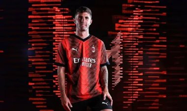 Christian Pulisic Dikenalkan AC Milan Dengan Nomor Warisan Ibrahimovic