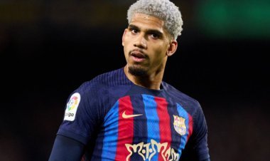 Dengan atau Tanpa Ban Kapten, Ronald Araujo Pemimpin Sejati di Barcelona