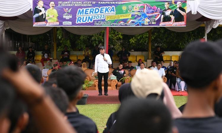 Di Kejuaraan Atletik Piala Gubernur Edy Rahmayadi Harapkan Jadi Ajang Persiapan PON 2024