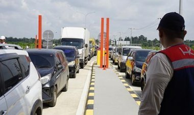 Antusias Masyarakat Melintas Tol Tebing Tinggi-Indrapura dan Indrapura-Lima Puluh