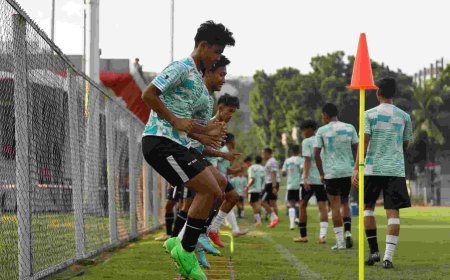 Nova  Arianto Gelar Seleksi untuk Menambah Kekuatan Timnas Indonesia U-17
