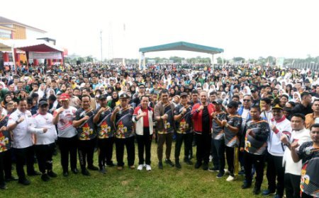 Agus Fatoni Kukuhkan Volunteer PON XXI Dan Optimistis Pecahkan Rekor Muri