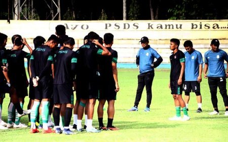 Pelatih PSMS Nil Maizar Bertekad Amankan Poin Penuh di Laga Kandang Kontra Persikabo