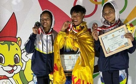 Pecahkan Dua Rekor PON XXI,  Atlet Kalimantan Selatan Dina Aulia Disiapkan untuk SEA Games 2025