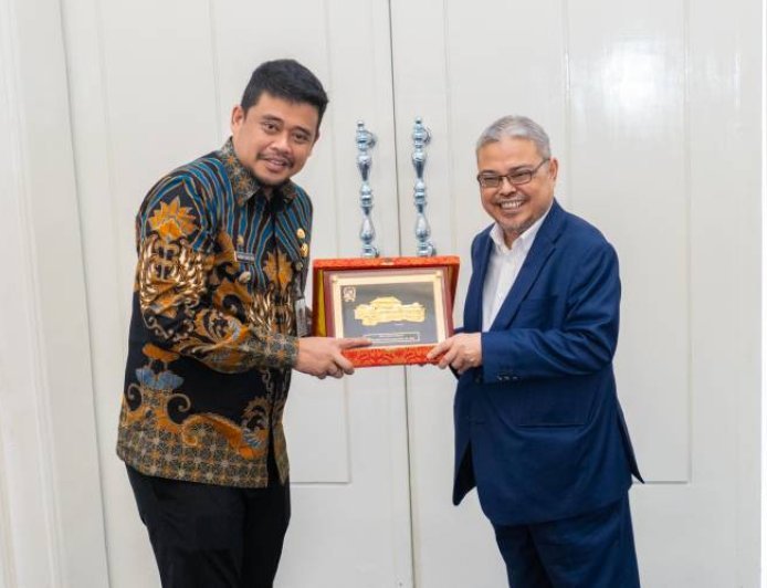 Bobby Nasution Pastikan Rumah Warga Korban Puting Beliung di Medan Johor Dibangun Kembali