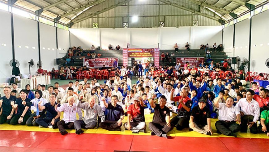 Kota Medan Raih Juara Umum Kejurprov Judo Konjen Jepang Cup 2025