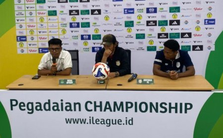 LAGA HIDUP MATI ADHYAKSA FC HADAPI PSMS MEDAN DI STADION UTAMA SUMATERA UTARA