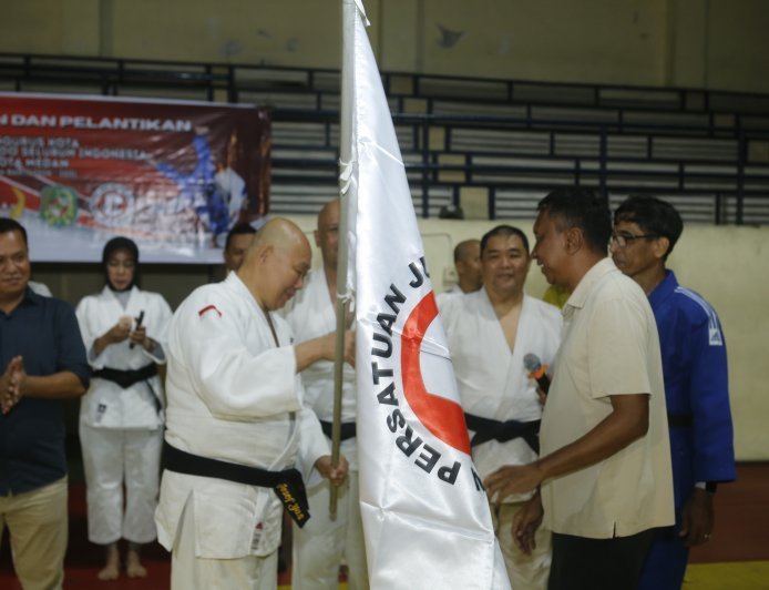 PENGCAB PJSI MEDAN DIKUKUHKAN, INI PROGRAM YANG DIGEBER