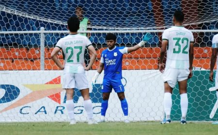 PENJAGA GAWANG PSMS MEDAN TAMPIL HEROIK, AHMAD GUNANDI GAGALKAN PENALTI PERSIRAJA