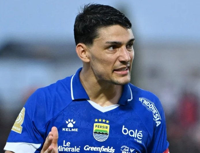 PERSIB BANDUNG BERPELUANG KUNCI GELAR JUARA SUPER LEAGUE 2025-2026 MALAM INI
