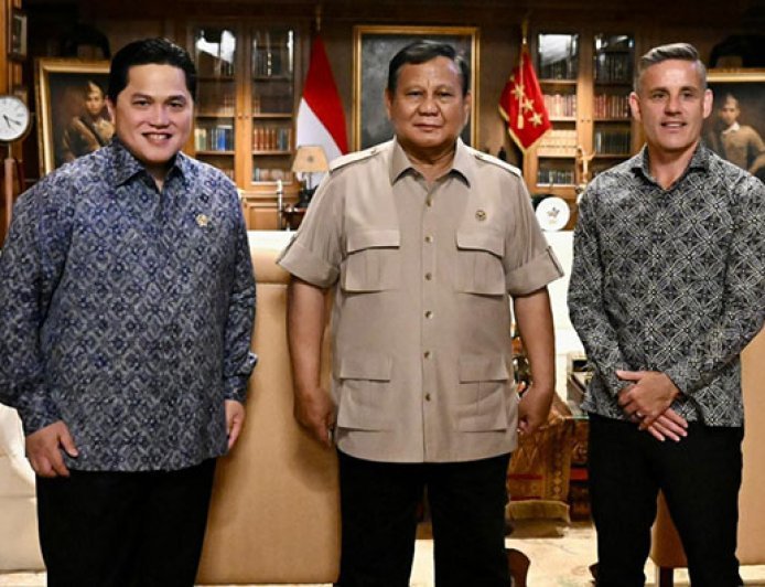 Prabowo Dukung Indonesia Jadi Tuan Rumah FIFA ASEAN