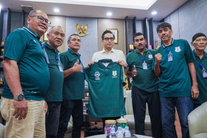 Rico Waas dan Mantan PSMS Bahas Penguatan Ekosistem Sepak Bola Usia Muda di Medan
