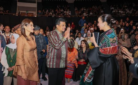 IFW 2026: Bobby Nasution Tegaskan Sumut Siap Jadi Pusat Fashion Indonesia Lewat Ulos