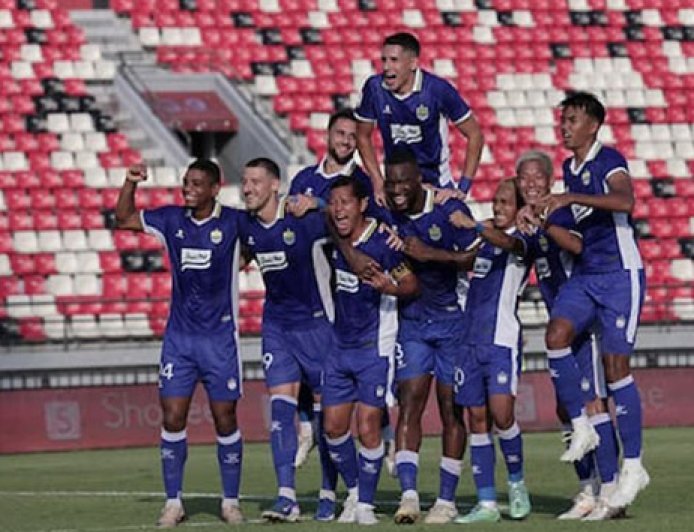 Persib Bandung Lolos ke Final Piala Presiden 2026, Kalahkan Persija Jakarta 2-1