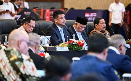 Mendagri Apresiasi Inisiatif Bobby Nasution Kumpulkan 10 Gubernur se-Sumatera