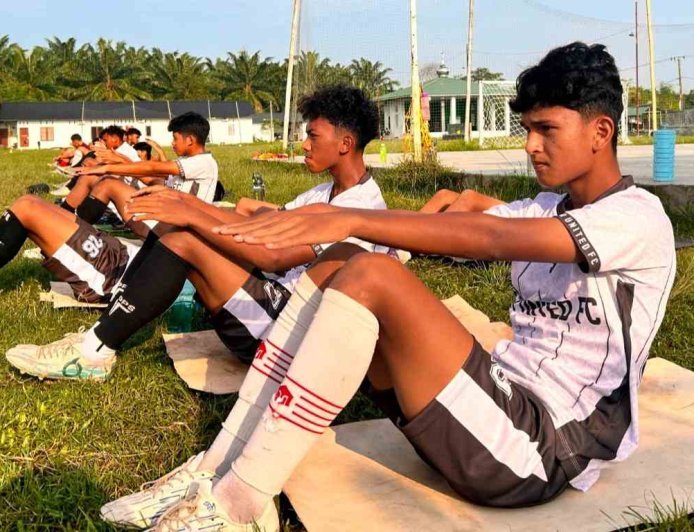 Juara Zona Riau, EBR U13 dan U17 Siap Tempur di Regional Sumatera Piala Suratin 2026