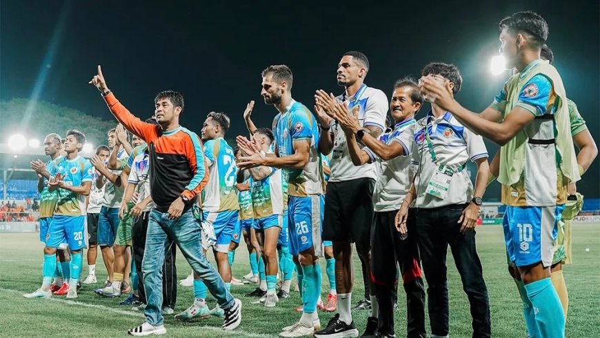 Nil Maizar Soroti Fokus Pertahanan Semen Padang FC Usai Dua Laga Championship